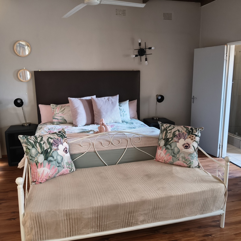 Main Bed